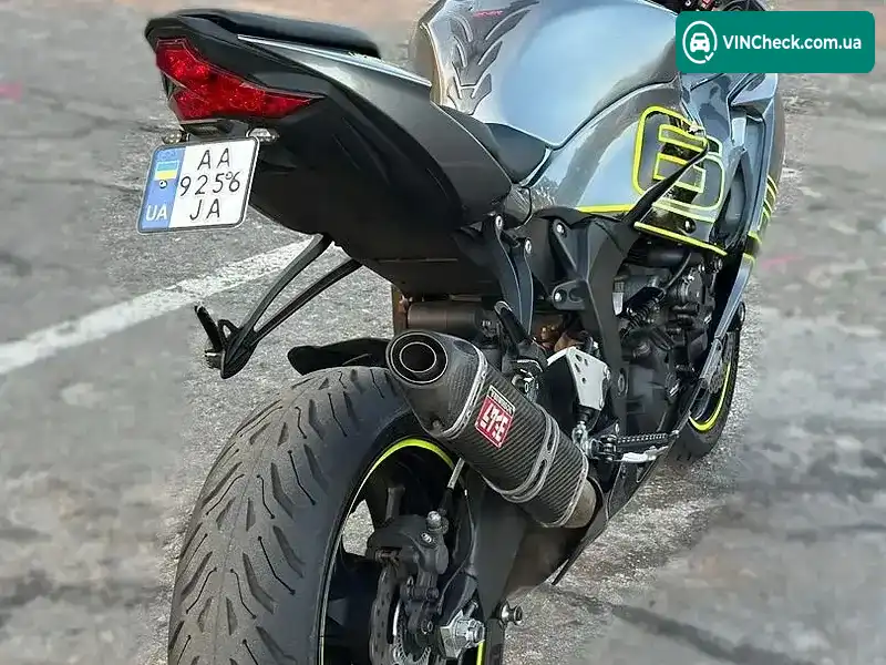 Kawasaki Ninja 600 ZX-6R 2022, фото з оголошення 2 з 9, VIN JKBZXJH10NA013778