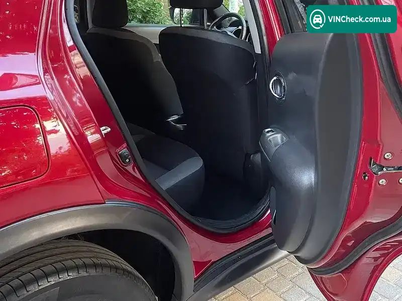 Nissan Juke 2019, фото з оголошення 2 з 8, VIN SJNFBAF15U8070948