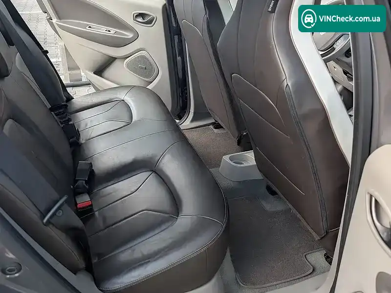 Renault Zoe 2017, фото з оголошення 2 з 20, VIN VF1AGVYF057356242