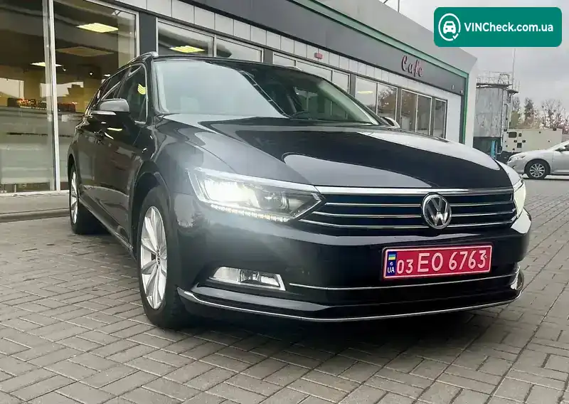 Volkswagen Passat 2018, фото з оголошення 2 з 20, VIN WVEZZZ3CZJE200780