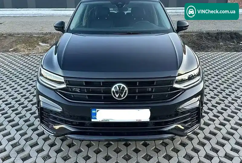Volkswagen Tiguan 2022, фото з оголошення 1 з 12, VIN 3VV3B7AX2NM159300
