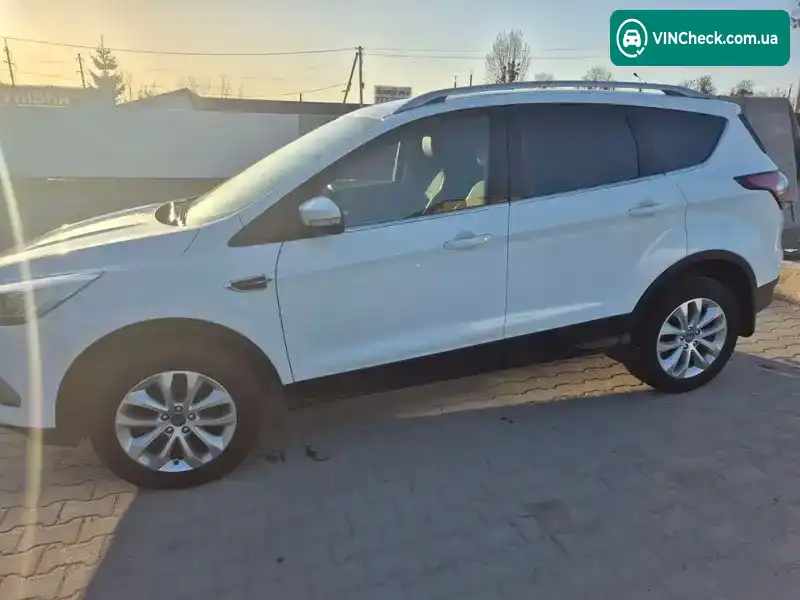 Ford Kuga 2019, фото з оголошення 1 з 14, VIN WF0AXXWPMAKY67367