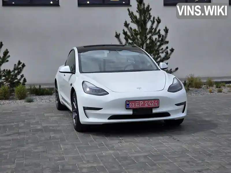 Tesla Model 3 2022, фото з оголошення 2 з 21, VIN 5YJ3E1EB4NF203741
