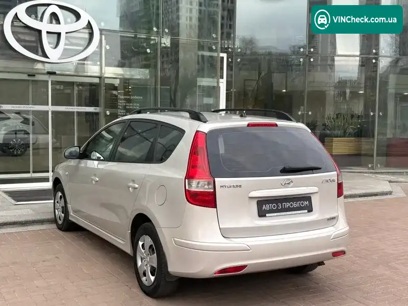 Hyundai i30 2011, фото з оголошення 1 з 18, VIN TMADB81SBBJ075339