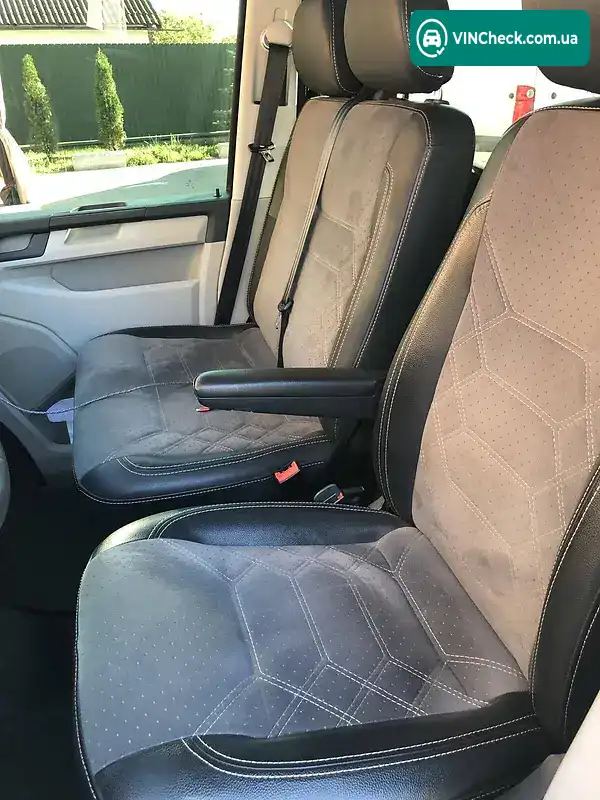 Volkswagen Transporter 2017, фото з оголошення 2 з 10, VIN WV1ZZZ7HZHX025173