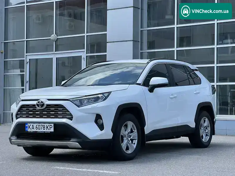 Toyota RAV4 2019, фото з оголошення 1 з 19, VIN JTMR43FV60D006796