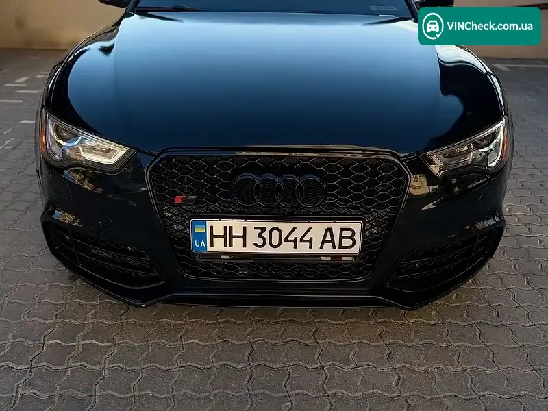 Audi A5 2012, фото з оголошення 2 з 19, VIN WAUVFAFR6DA001604