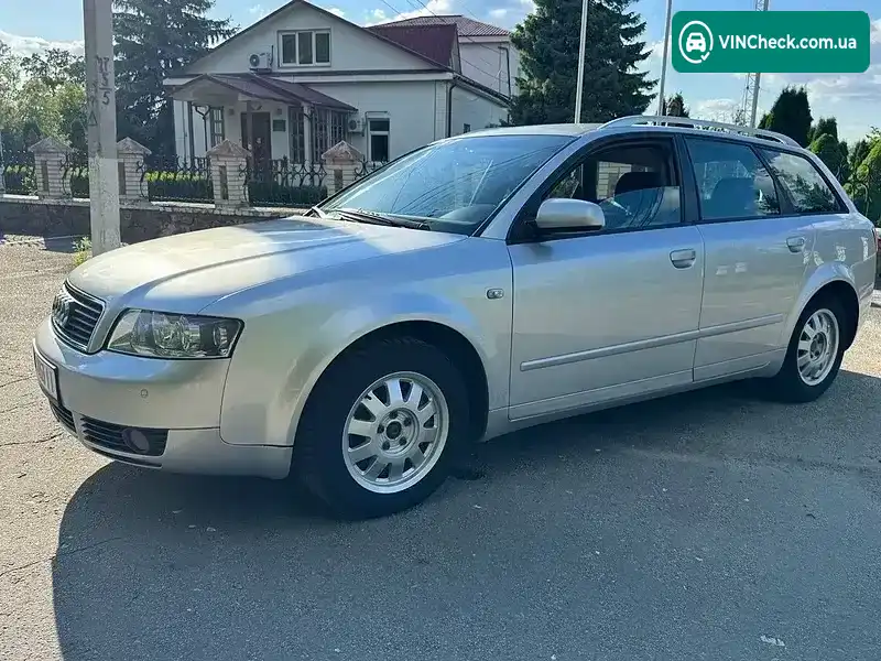 Audi A4 2003, фото з оголошення 2 з 14, VIN WAUZZZ8E54A103509
