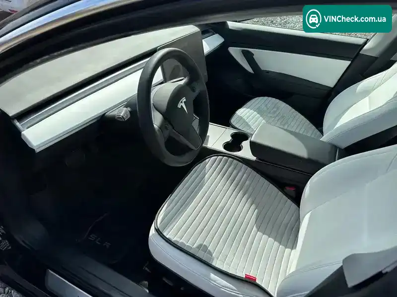 Tesla Model 3 2020, фото з оголошення 2 з 19, VIN 5YJ3E1EB2LF787683