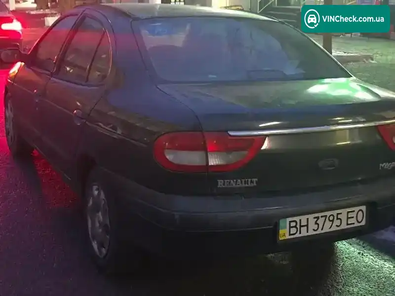 Renault Megane 2002, фото з оголошення 2 з 12, VIN VF1LA040226478987