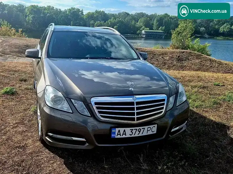 Mercedes-Benz E-Class 2012, фото з оголошення 1 з 20, VIN WDD2122051A615498