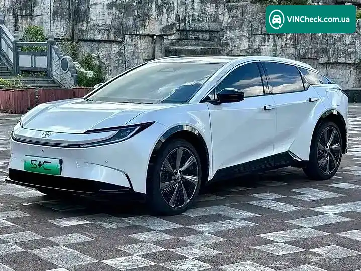 Toyota bZ5 2025, фото з оголошення 2 з 13, VIN LS6CME0F2TB458438