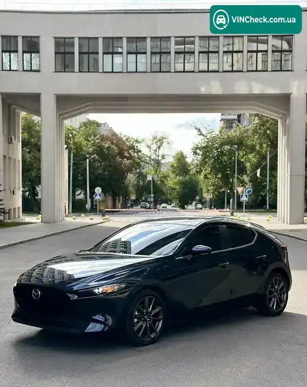 Mazda 3 2021, фото з оголошення 2 з 21, VIN JM1BPBLL8N1510376