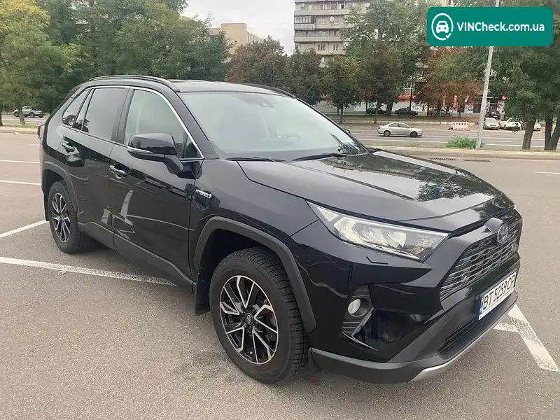 Toyota RAV4 2021, фото з оголошення 1 з 20, VIN JTMRW3FV70D116654