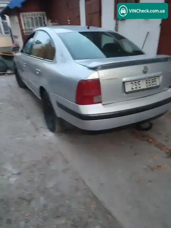 Volkswagen Passat 1999, фото з оголошення 1 з 3, VIN WVWZZZ3BZXE366196