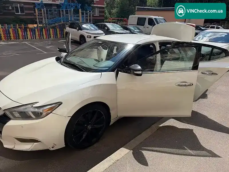 Nissan Maxima 2017, фото з оголошення 2 з 13, VIN 1N4AA6AP9HC447202