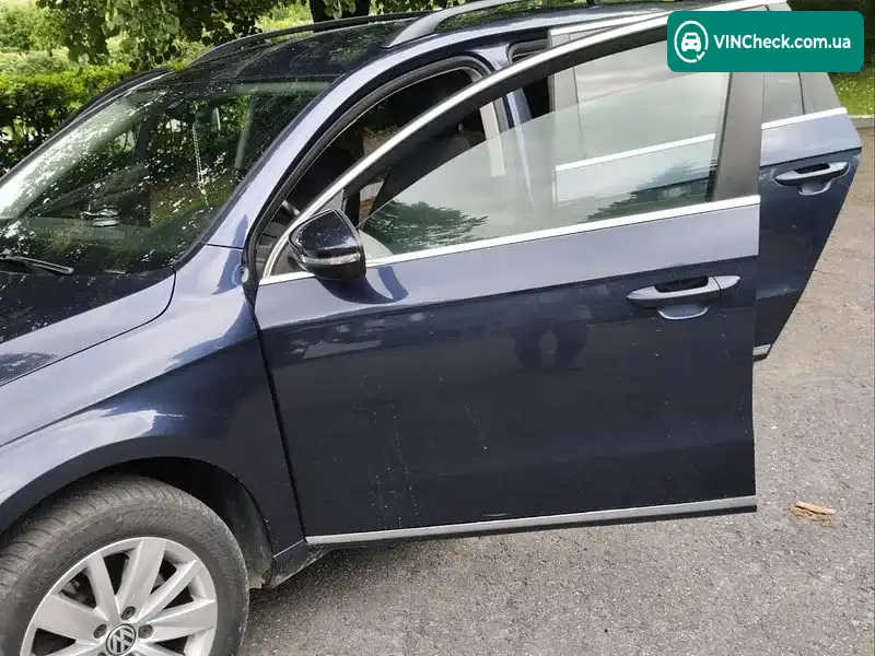 Volkswagen Passat 2011, фото з оголошення 2 з 20, VIN WVWZZZ3CZCE107521