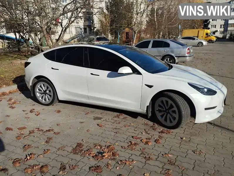 Tesla Model 3 2021, фото з оголошення 2 з 8, VIN 5YJ3E1EB0NF142548
