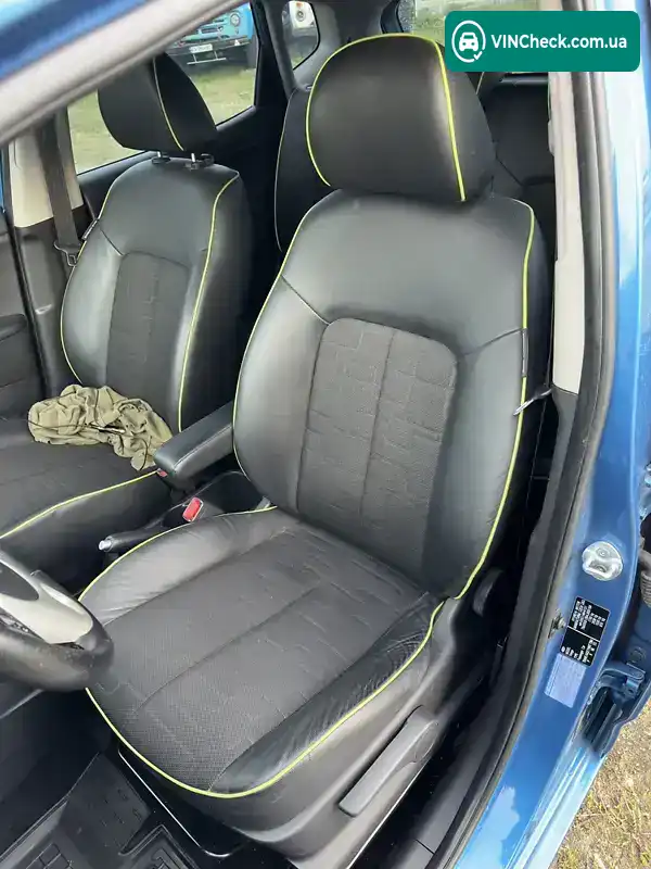 Kia Venga 2010, фото з оголошення 2 з 20, VIN TMAEK812BAJ025164