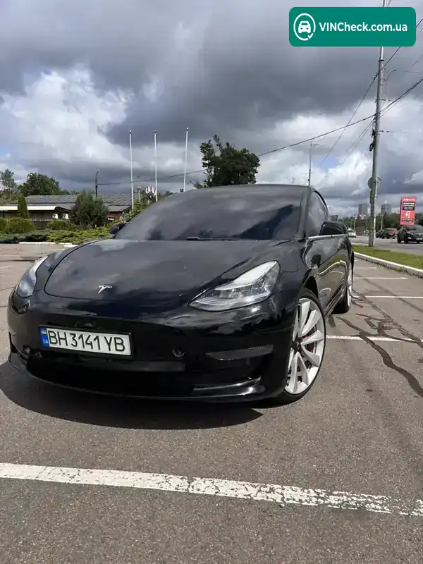 Tesla Model 3 2019, фото з оголошення 1 з 6, VIN 5YJ3E1EB2KF425643