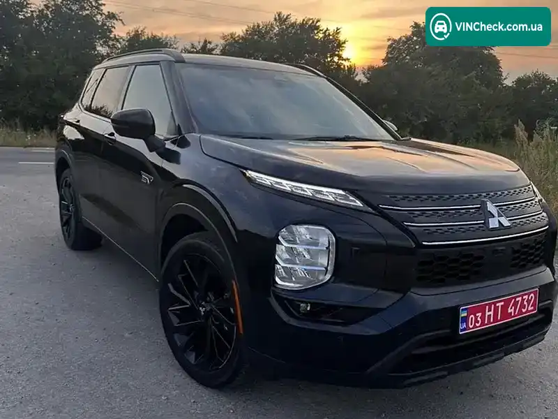 Mitsubishi Outlander 2025, фото з оголошення 1 з 20, VIN JA4T5WA94SZ039939