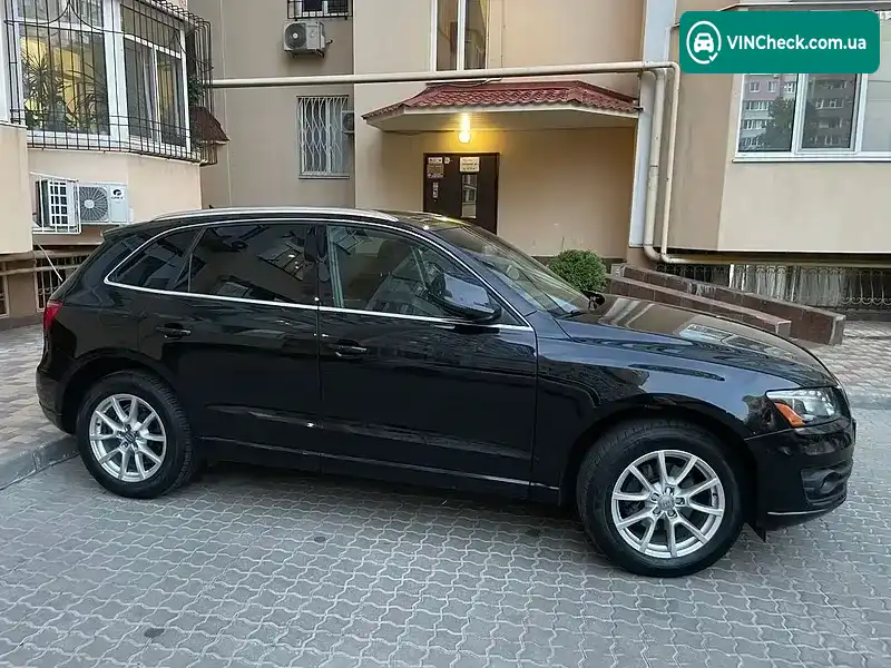 Audi Q5 2011, фото з оголошення 2 з 20, VIN WA1LFAFP7CA025525