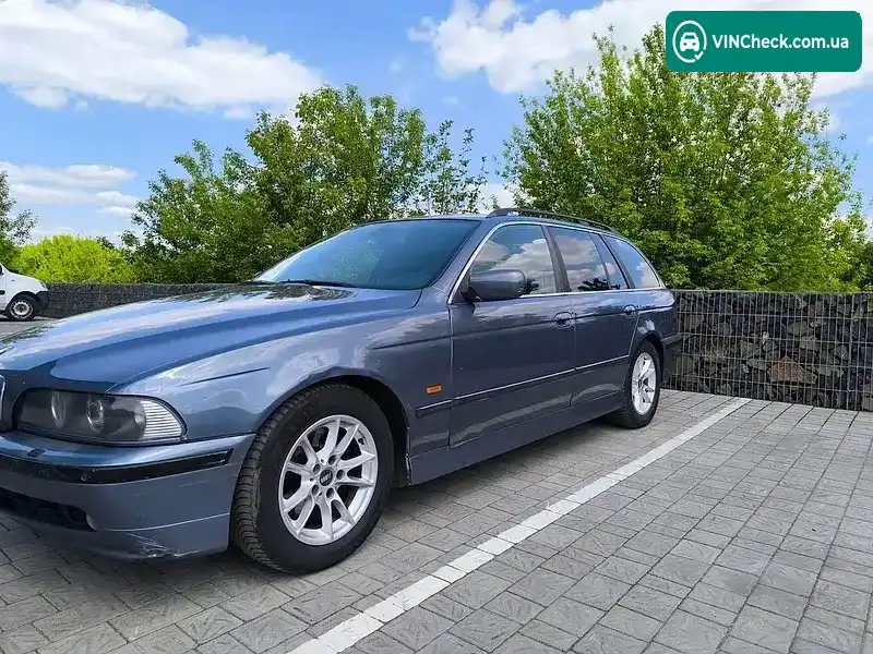 BMW 5 Series 2001, фото з оголошення 2 з 11, VIN WBADP71060GS69077