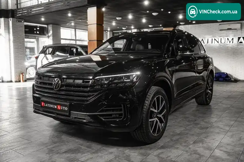 Volkswagen Touareg 2020, фото з оголошення 1 з 20, VIN WVGZZZCRZMD001582