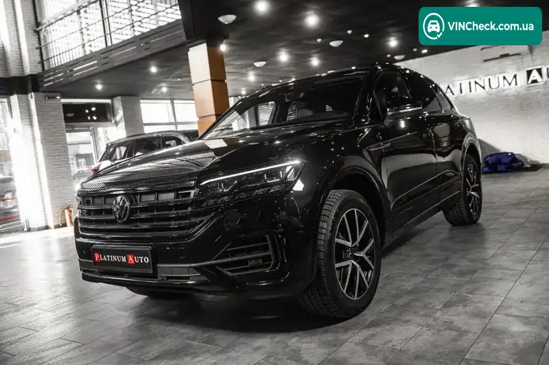 Volkswagen Touareg 2020, фото з оголошення 2 з 20, VIN WVGZZZCRZMD001582