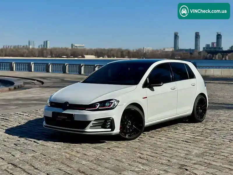 Volkswagen Golf 2019, фото з оголошення 1 з 21, VIN 3VW6T7AU5KM015800