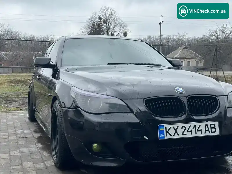 BMW 5 Series 2005, фото з оголошення 2 з 8, VIN WBANE71040CF80155