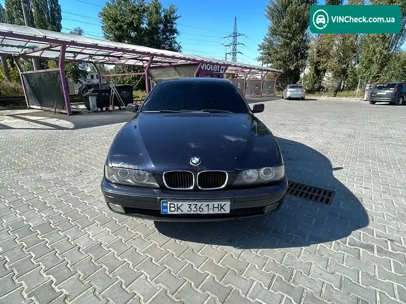 BMW 5 Series 1999, фото з оголошення 2 з 12, VIN WBADM31000GR09043