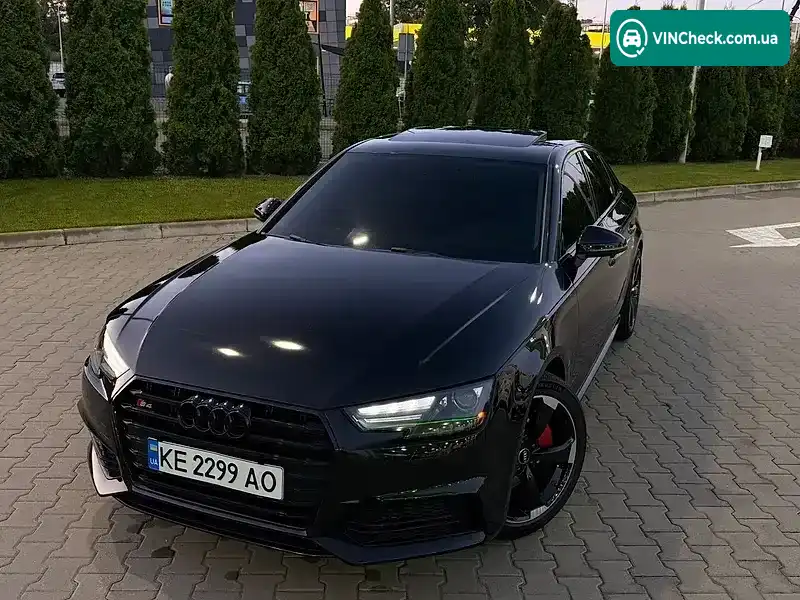 Audi A4 2017, фото з оголошення 2 з 20, VIN WAUANAF43JA111785