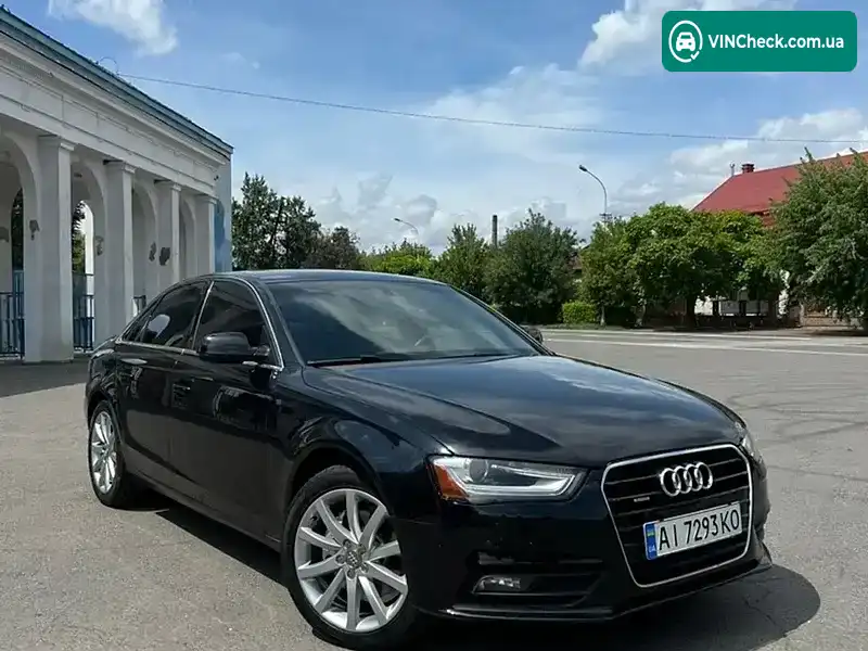 Audi A4 2012, фото з оголошення 1 з 20, VIN WAUFFAFL1DN028640