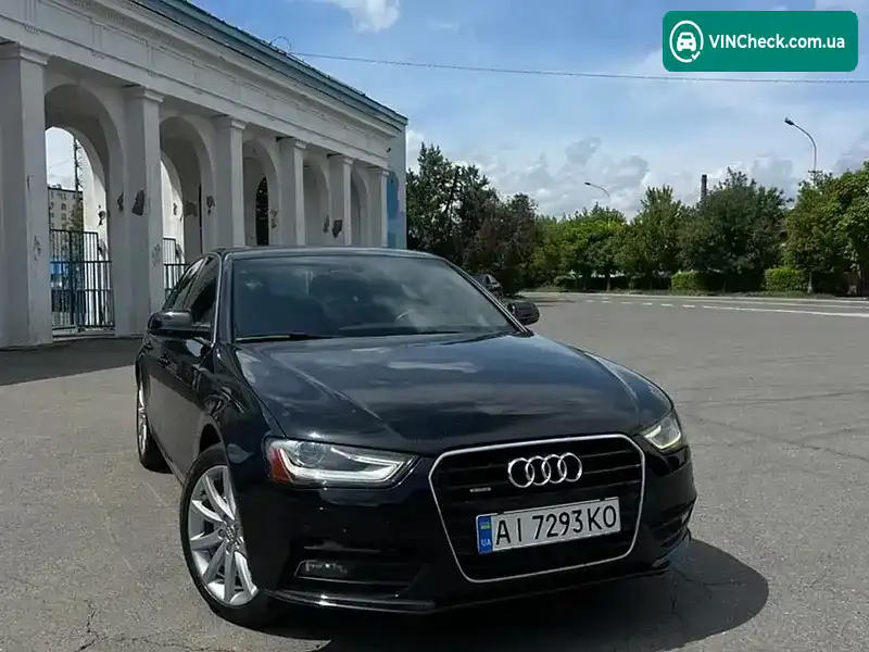 Audi A4 2012, фото з оголошення 2 з 20, VIN WAUFFAFL1DN028640