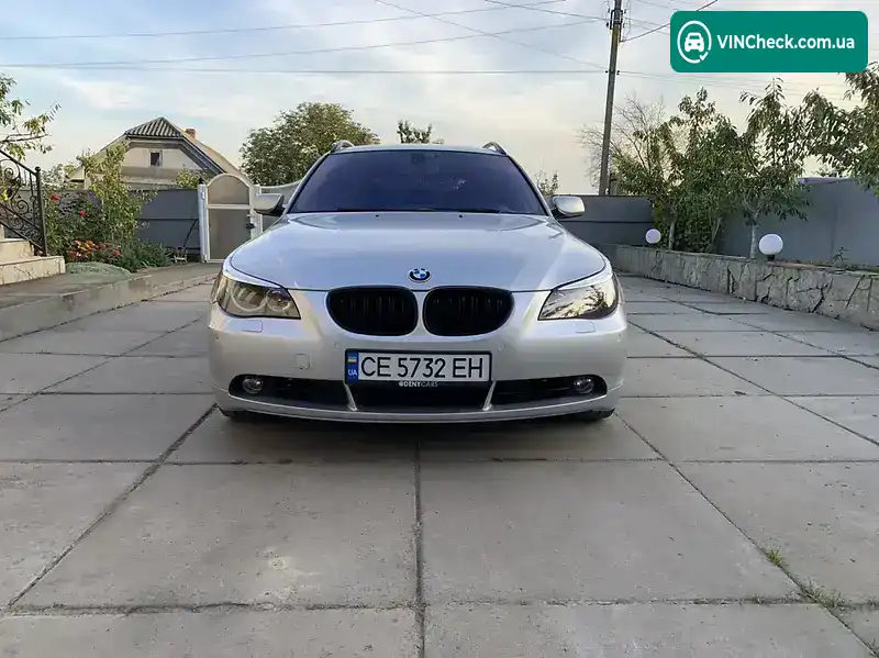 BMW 5 Series 2004, фото з оголошення 2 з 20, VIN WBANJ510X0B425323
