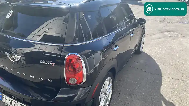MINI Countryman 2016, фото з оголошення 2 з 8, VIN WMWZC3C58GWP53643