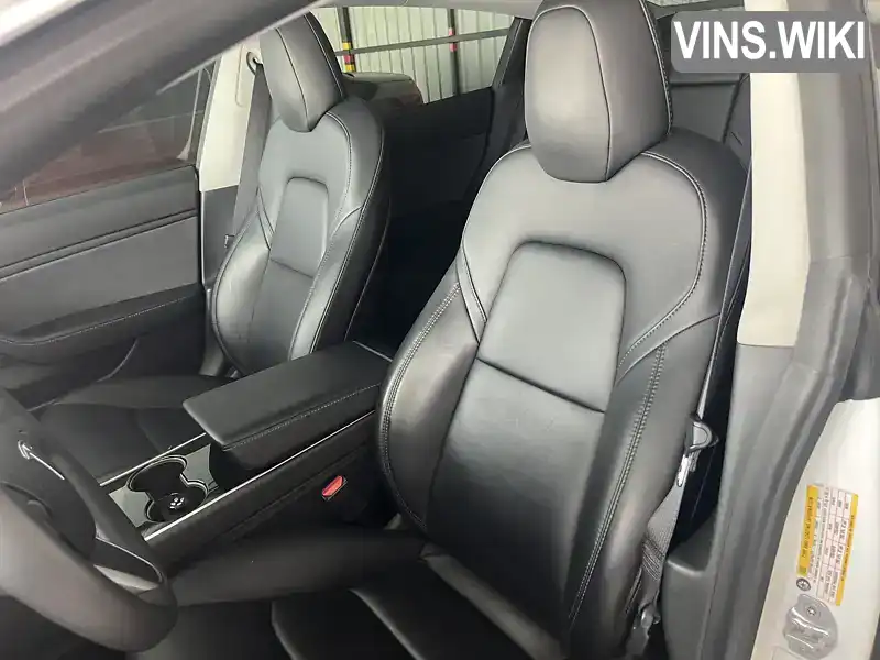 Tesla Model 3 2020, фото з оголошення 2 з 21, VIN 5YJ3E1EB3LF711311