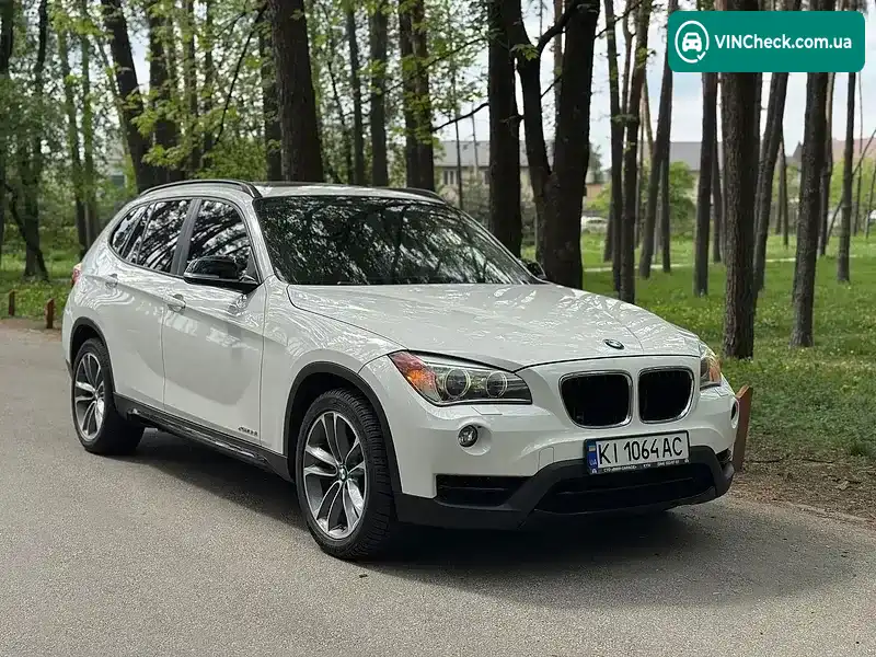 BMW X1 2012, фото з оголошення 1 з 16, VIN WBAVM5C50DVV89488