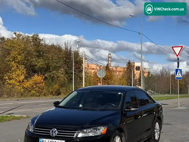 Volkswagen Passat 2013, фото з оголошення 1 з 20, VIN 1VWAP7A35EC007871