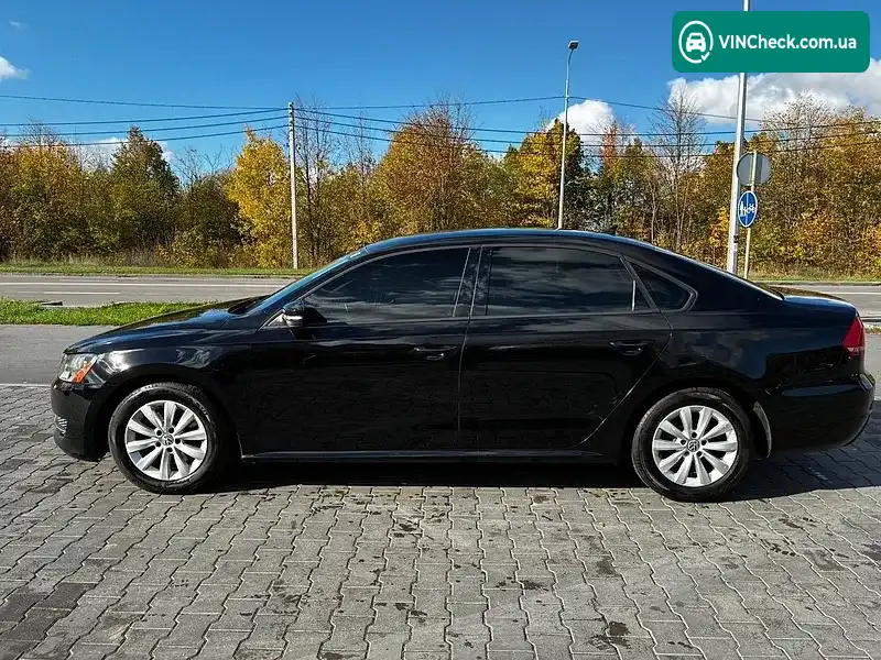 Volkswagen Passat 2013, фото з оголошення 2 з 20, VIN 1VWAP7A35EC007871
