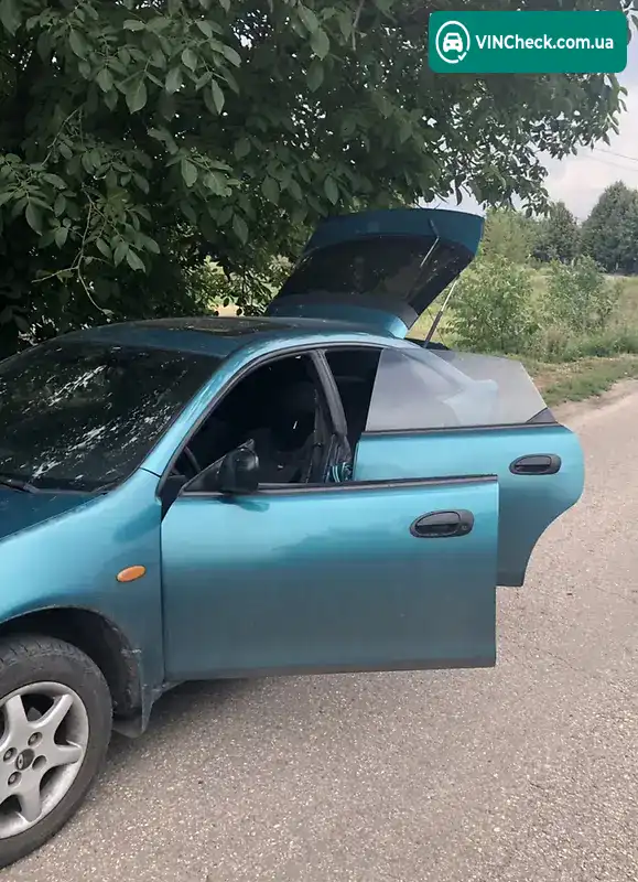 Mazda 323 1996, фото з оголошення 2 з 9, VIN JMZBA145201322019