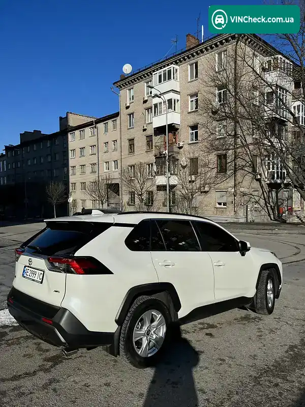 Toyota RAV4 2020, фото з оголошення 1 з 20, VIN JTMR43FV00D013064