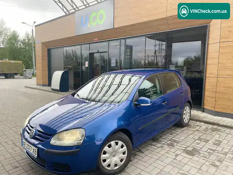 Volkswagen Golf 2004, фото з оголошення 2 з 20, VIN VWVZZZ1KZ4P050417