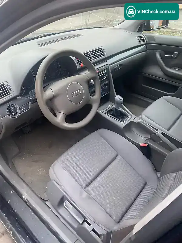 Audi A4 2002, фото з оголошення 2 з 20, VIN WAUZZZ8E43A248295