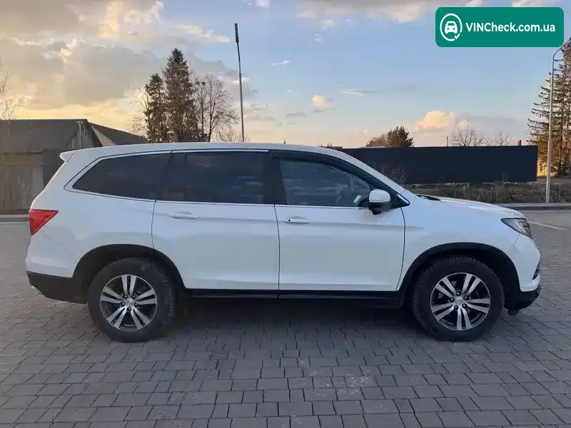 Honda Pilot 2017, фото з оголошення 2 з 18, VIN 5FNYF6H54HB032449