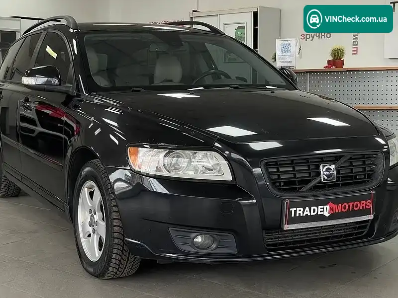 Volvo V50 2010, фото з оголошення 1 з 20, VIN YV1MW76F2A2579629