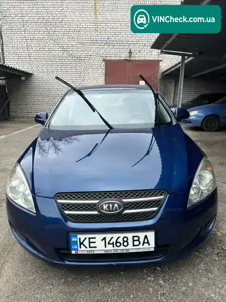 Kia Ceed 2008, фото з оголошення 1 з 10, VIN Y6LFF24238L003978