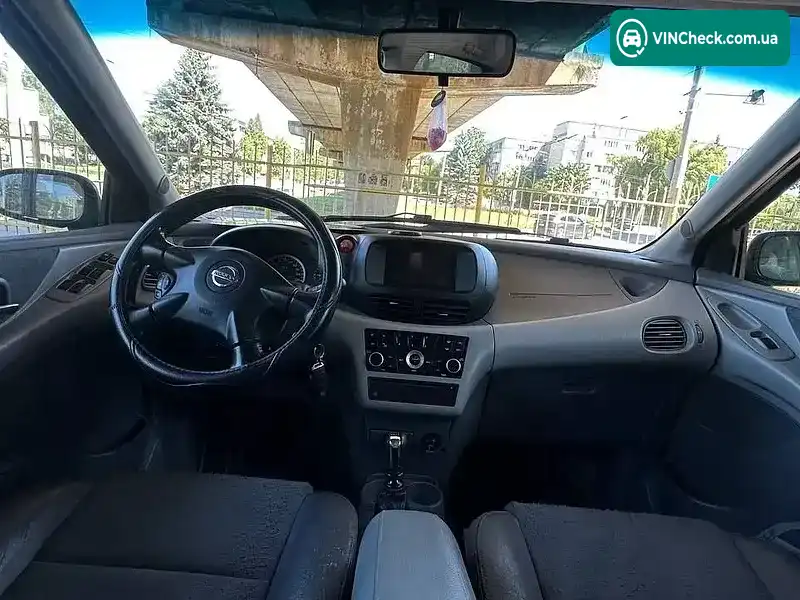 Nissan Almera 2004, фото з оголошення 2 з 10, VIN VSKTDAV10U0168200