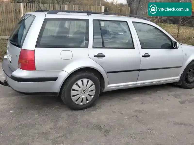 Volkswagen Golf 2000, фото з оголошення 2 з 11, VIN WVWZZZ1JZ1W434996